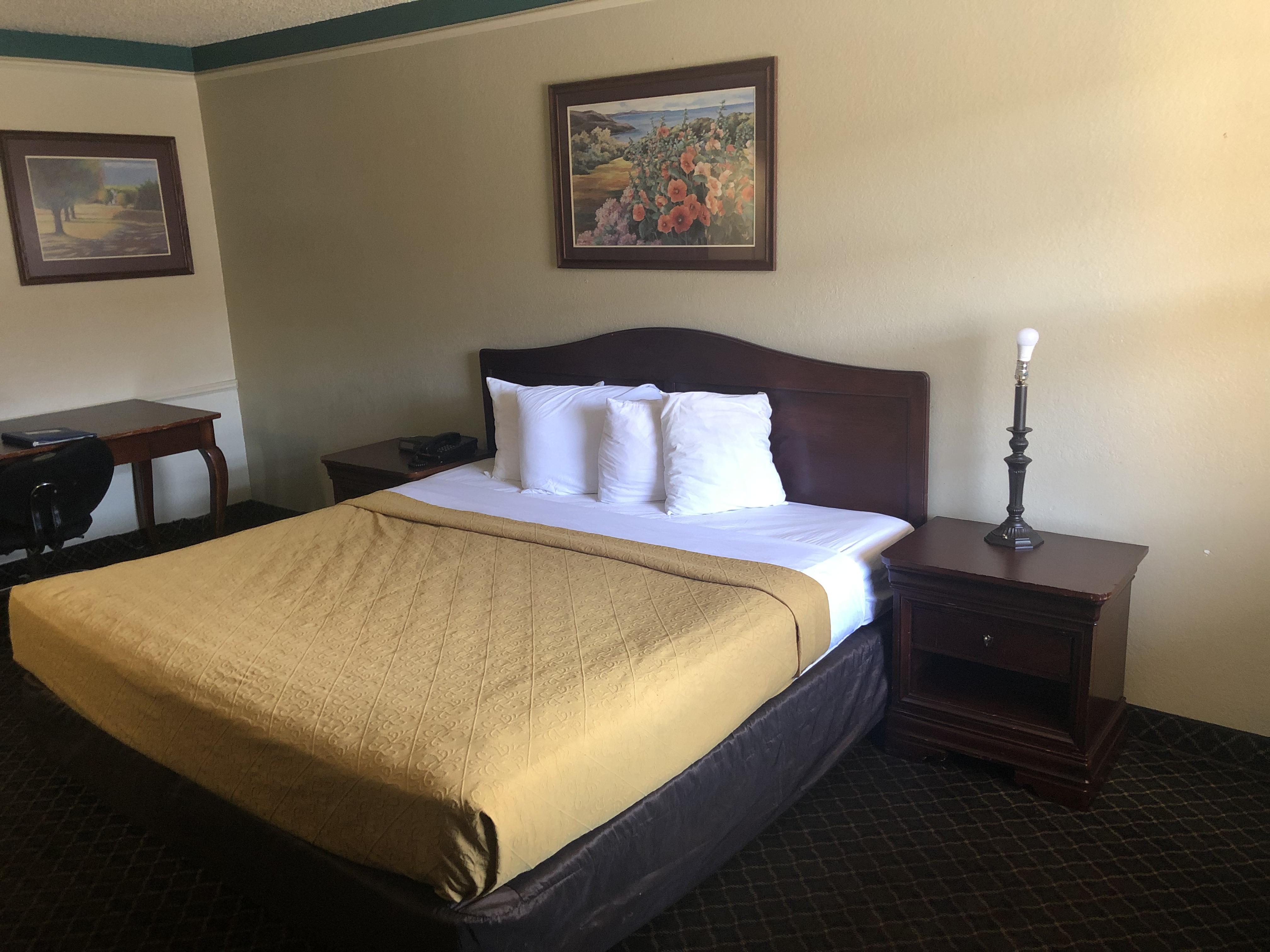 Americas Best Value Inn DEN Exteriör bild