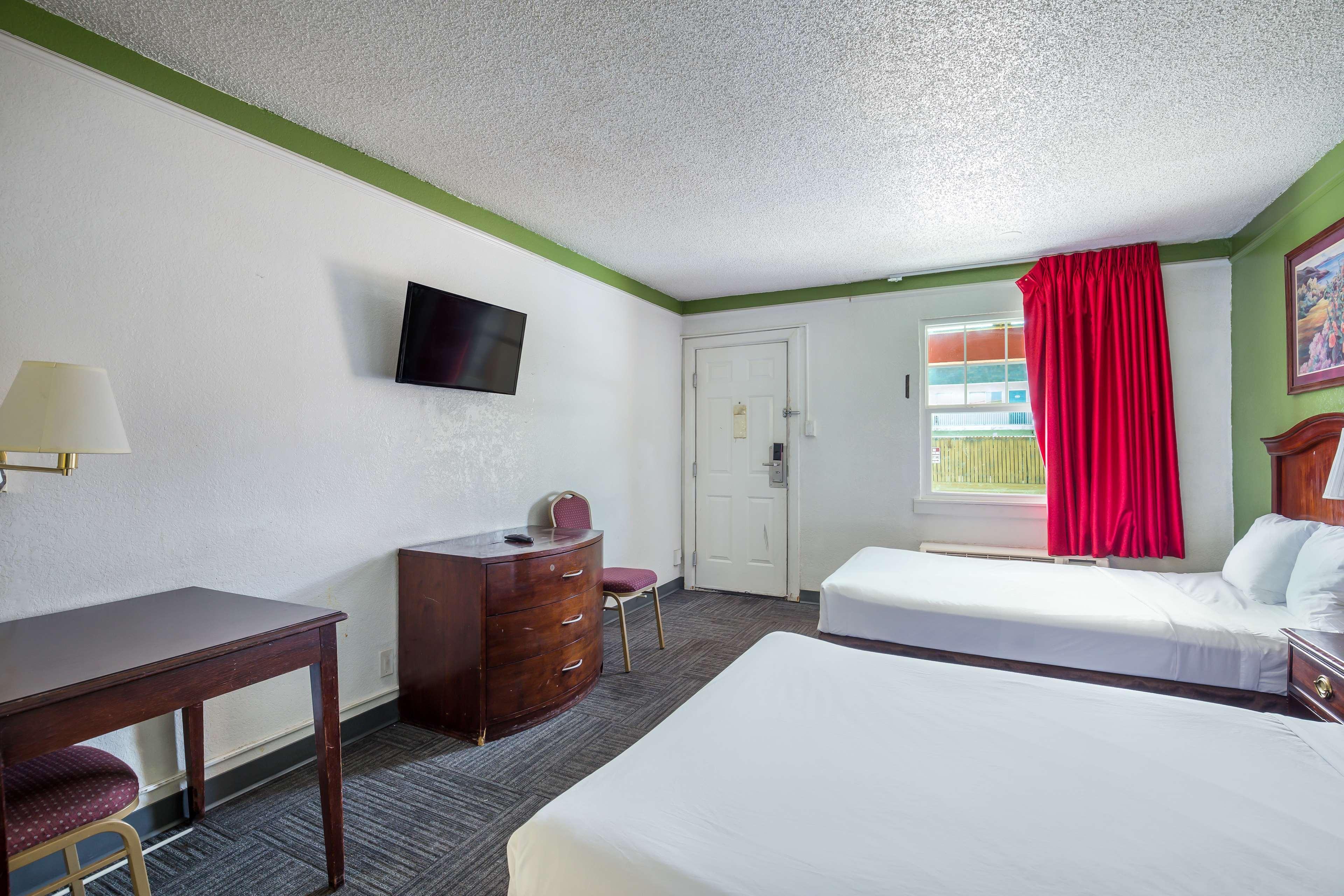 Americas Best Value Inn DEN Exteriör bild